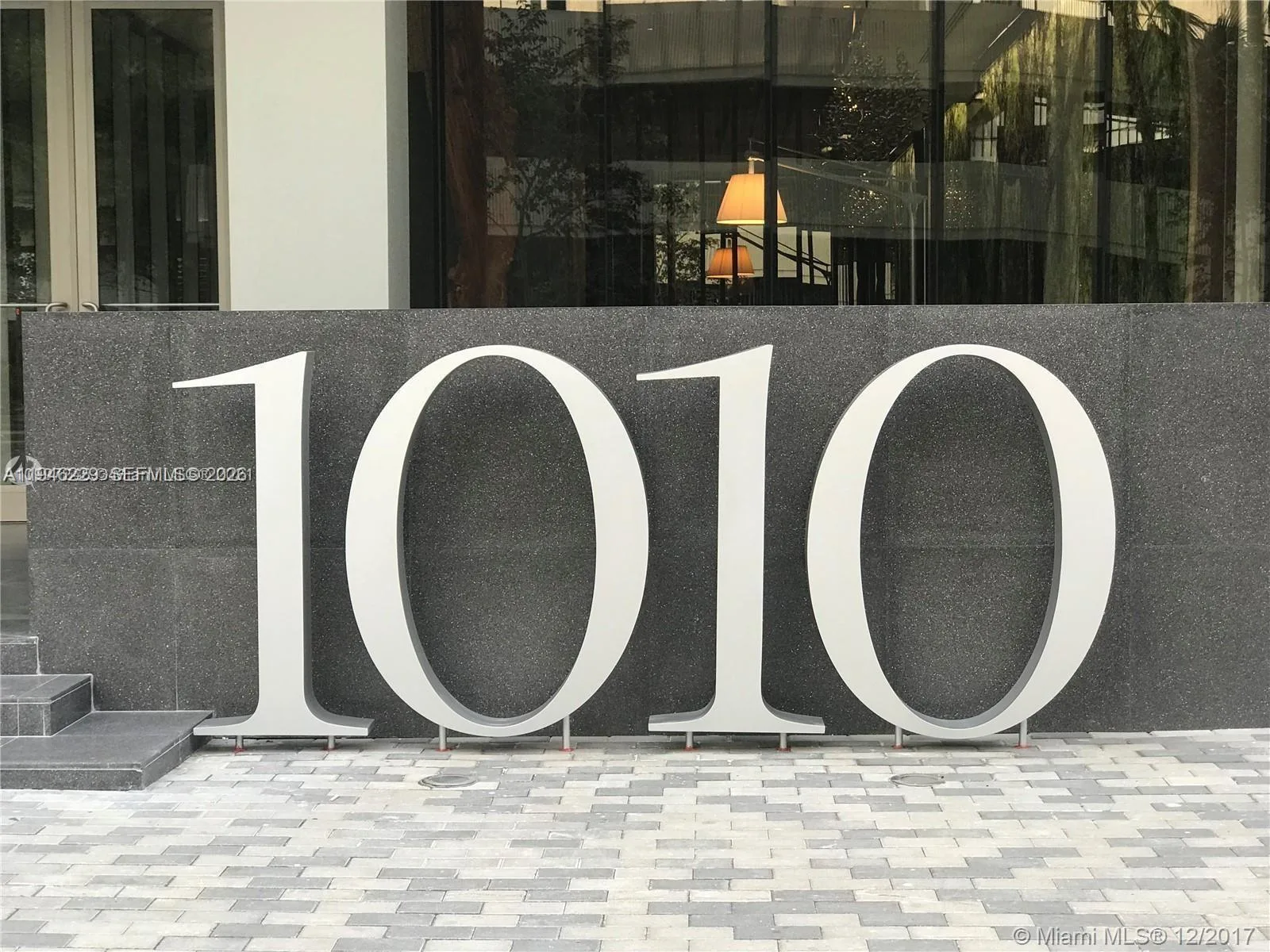 1010 BRICKELL AVE # 3809, Miami, FL 33131 photo 2