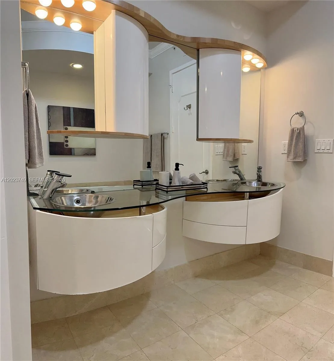 18101 Collins Ave # 1108, Sunny Isles Beach, FL 33160 photo 11