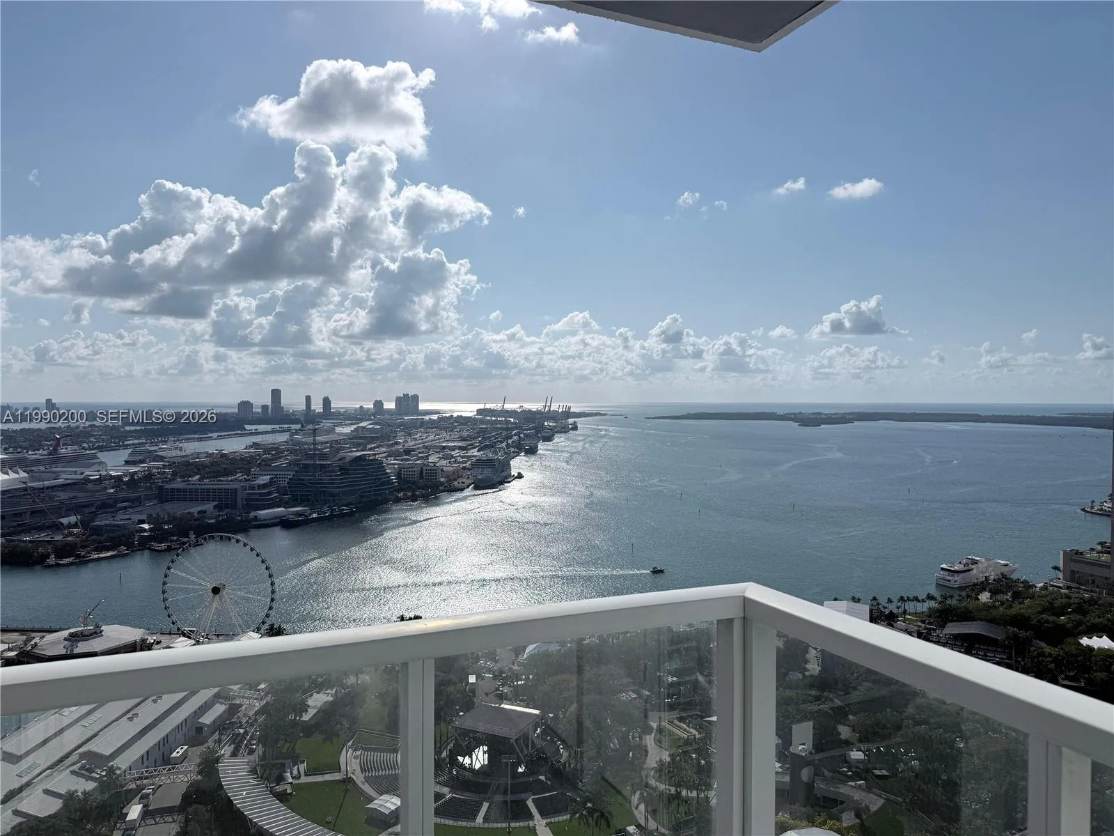 244 Biscayne Blvd # 3803, Miami, FL 33132