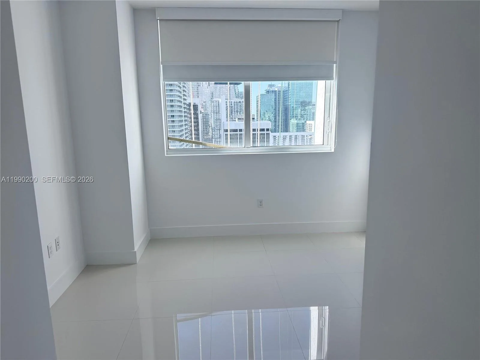 244 Biscayne Blvd # 3803, Miami, FL 33132 photo 7