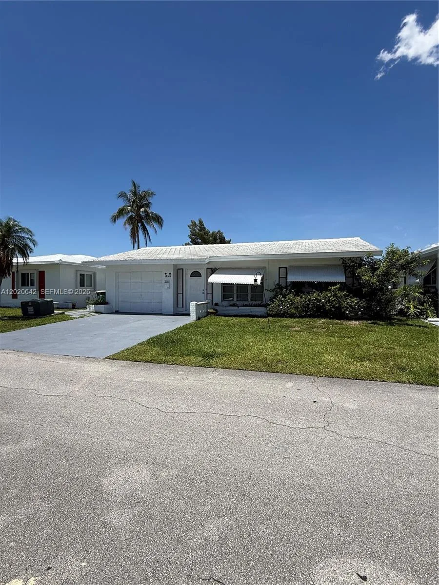 8107 NW 58th Pl # 8107, Tamarac, FL 33321 photo 2
