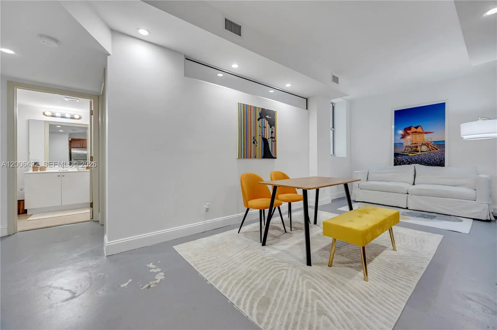 111 E Flagler St # 506, Miami, FL 33131 photo 2