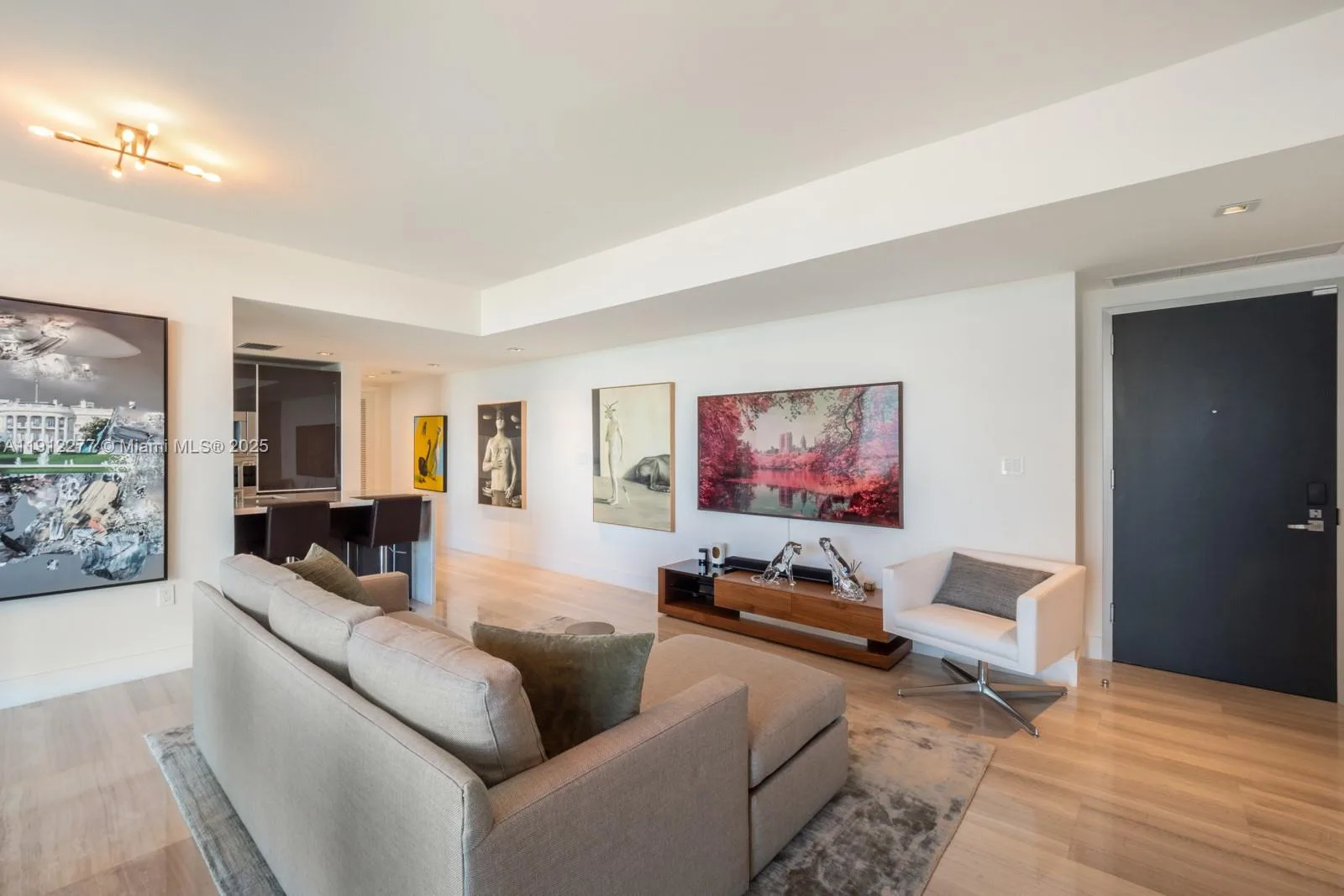 1451 Brickell Ave # 2405, Miami, FL 33131 photo 5