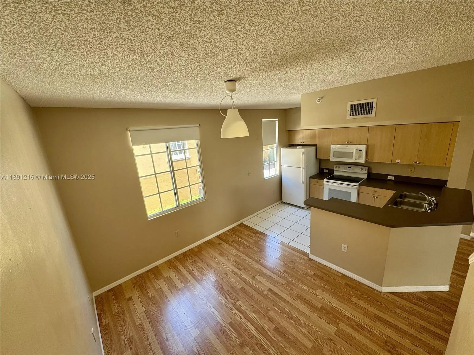 2801 NE 185th St # 705, Aventura, FL 33180 photo 12