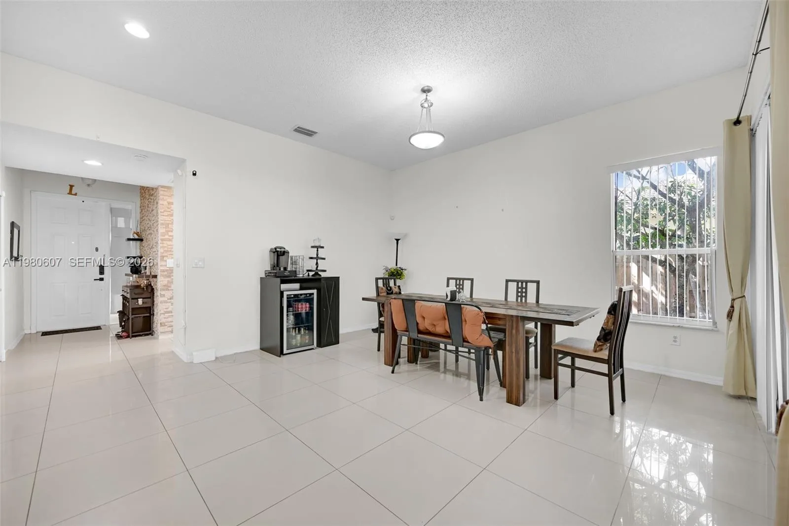 2007 NE 6th Ct, Homestead, FL 33033 photo 6