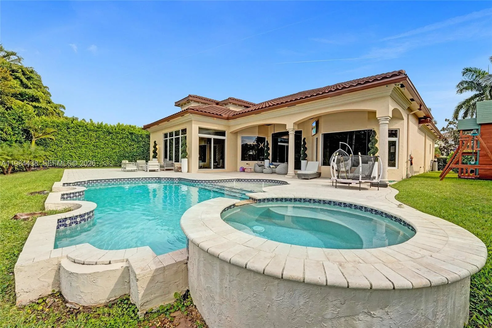 10291 Sweet Bay St, Plantation, FL 33324 photo 3