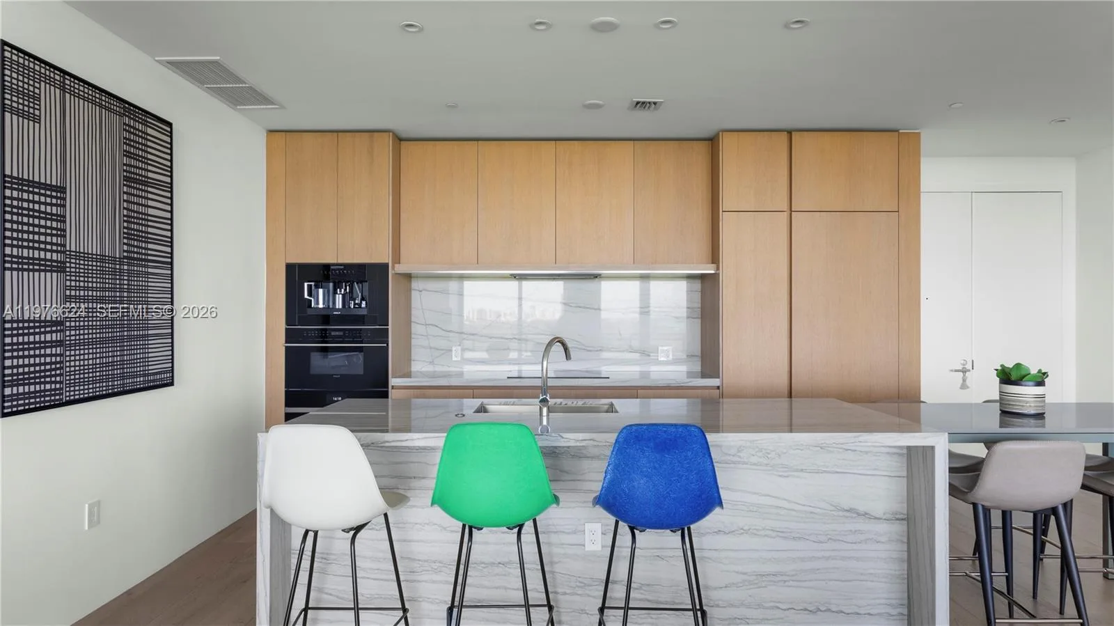 8701 Collins Ave # 604, Miami Beach, FL 33154 photo 9