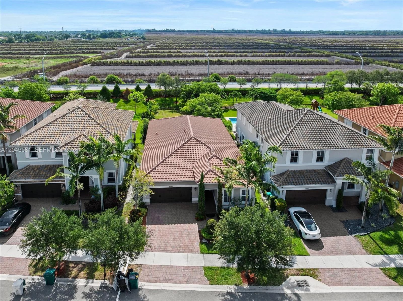 8530 Miralago Way, Parkland, FL 33076 photo 2