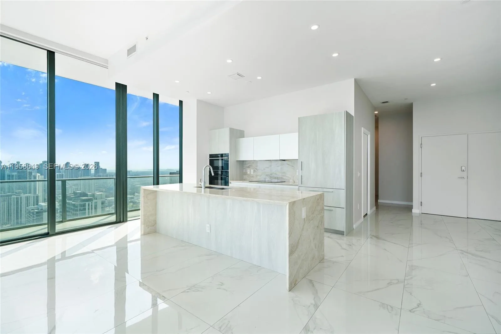 480 NE 31st St # PH5101, Miami, FL 33137 photo 9