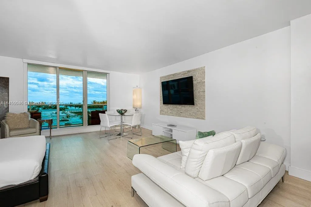 2301 Collins Ave # 341, Miami Beach, FL 33139 photo 3