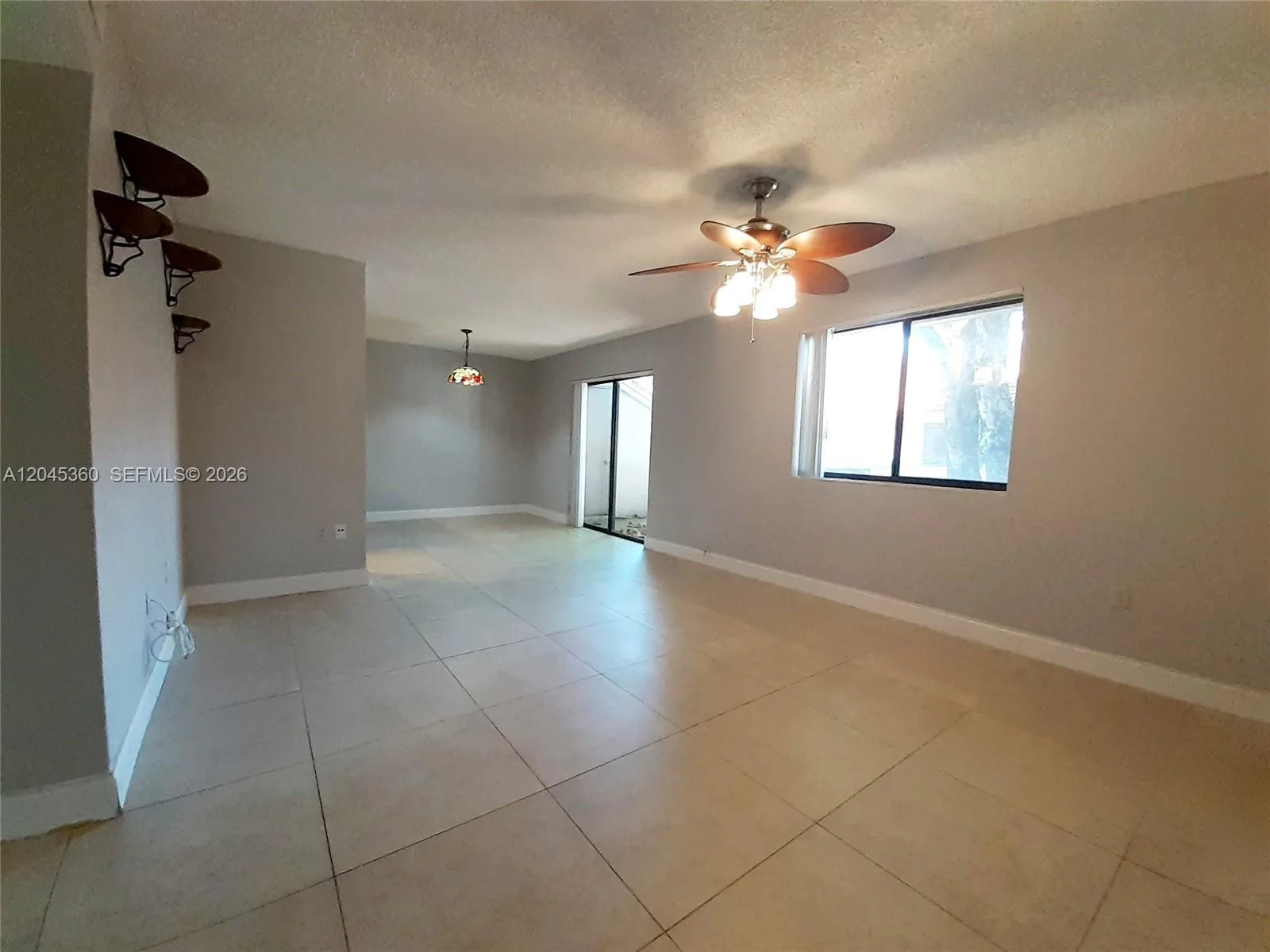 8407 Coral Lake Mnr # 8407, Coral Springs, FL 33065 photo 4