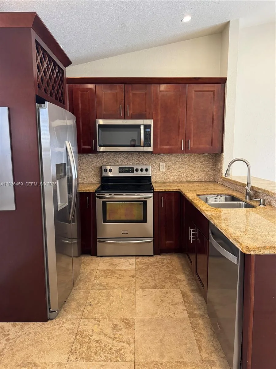 11838 NW 13th St, Pembroke Pines, FL 33026 photo 8