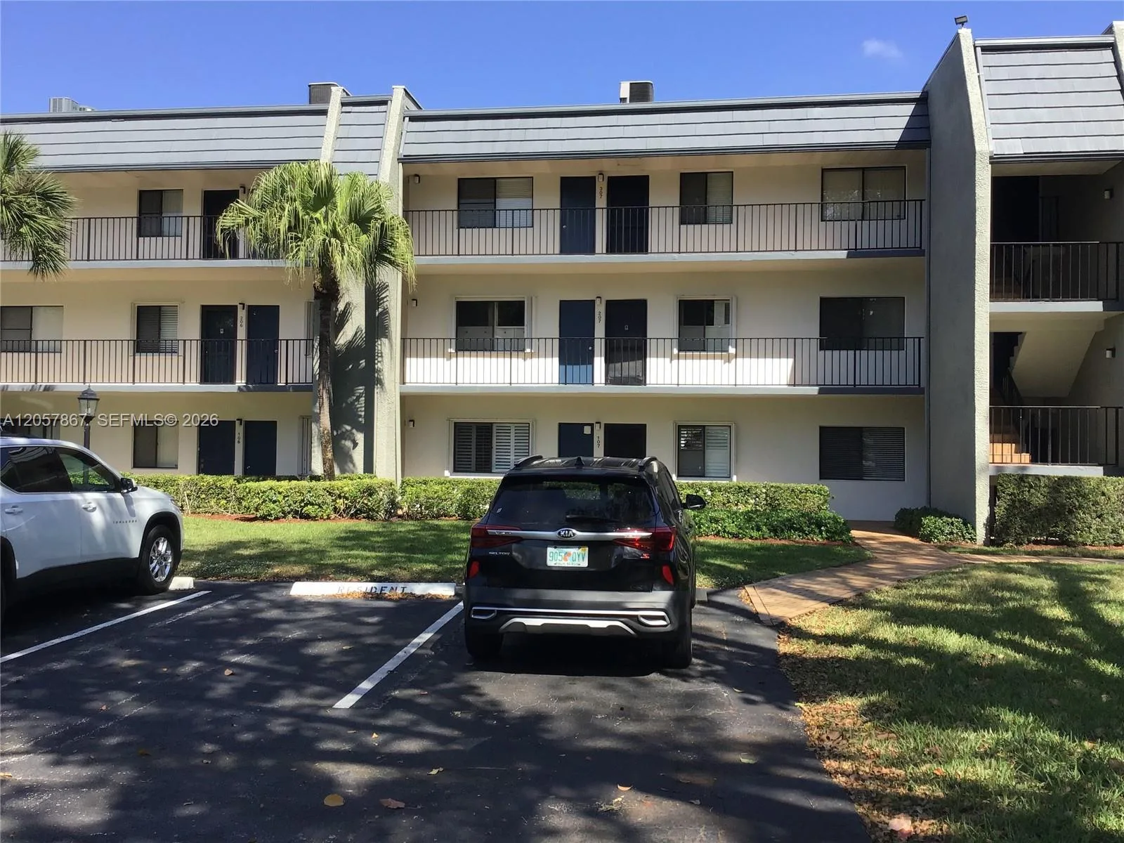 4832 Esedra Ct # 208, Lake Worth, FL 33467 photo 2
