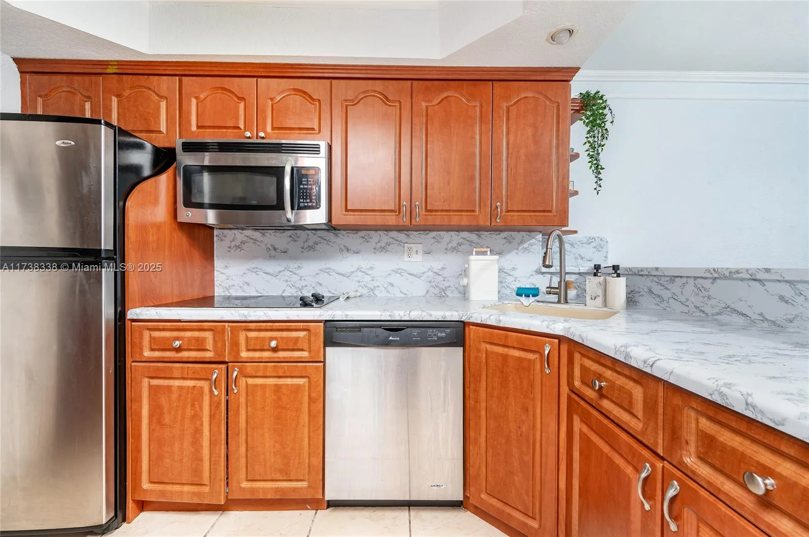 2899 Collins Ave # 833, Miami Beach, FL 33140 photo 13