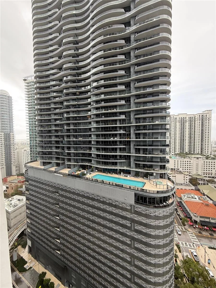 1010 Brickell Ave # 2310, Miami, FL 33131 photo 5
