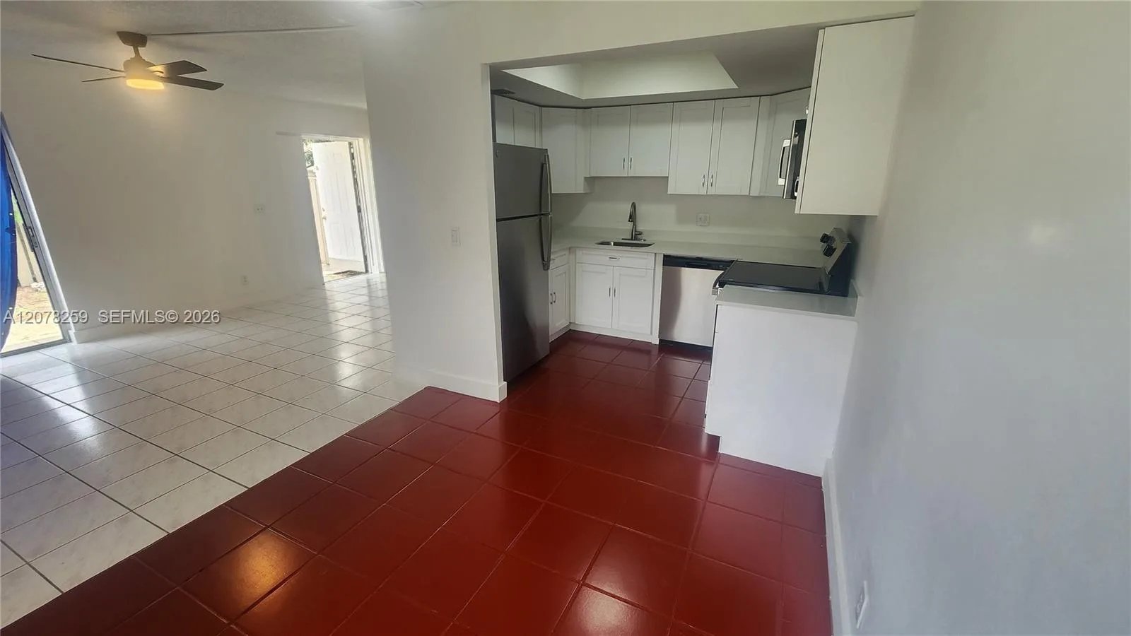 2138 NW 57th Ave # 13-C, Lauderhill, FL 33313 photo 5