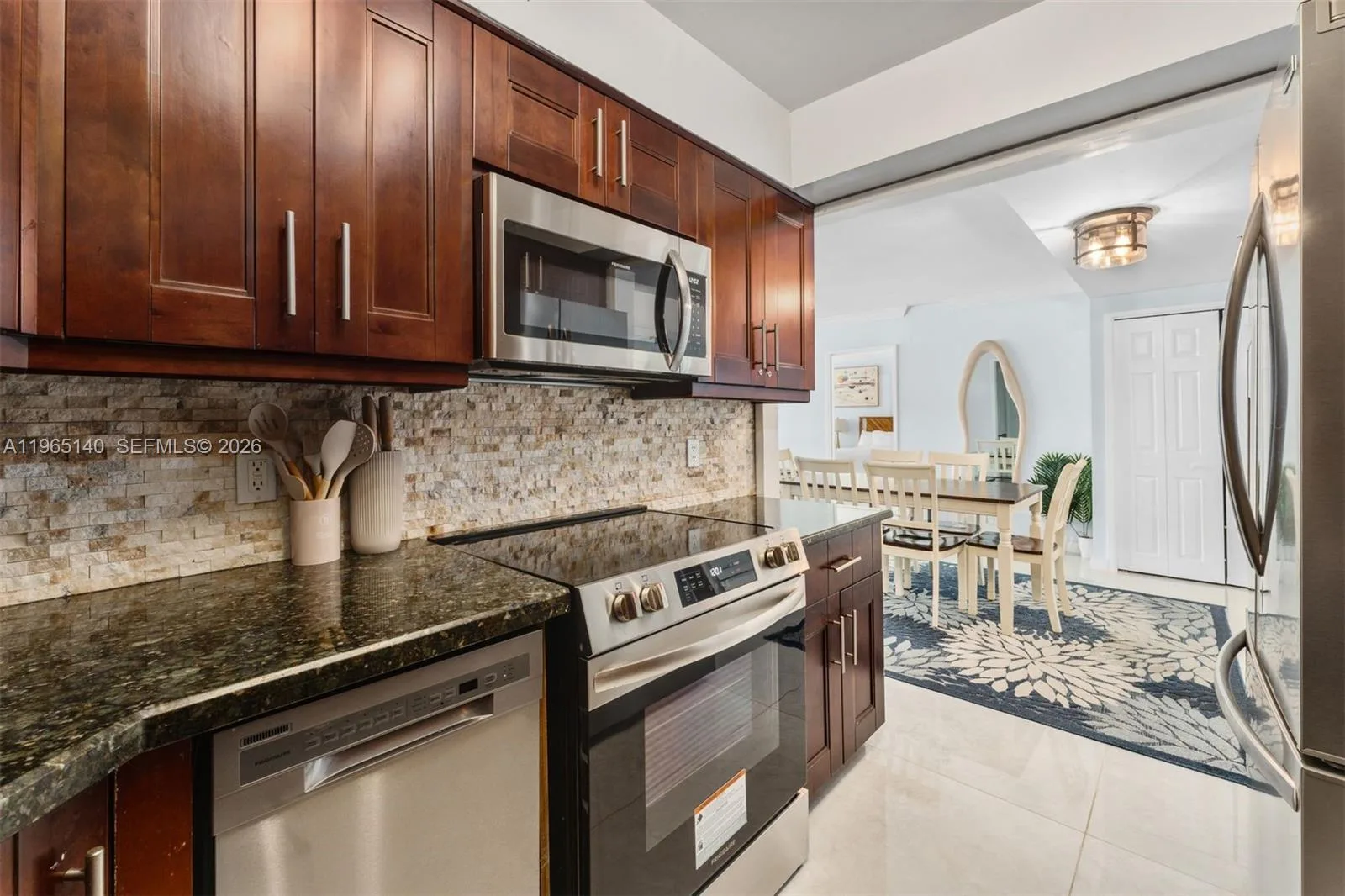 5225 Collins Ave # 1108, Miami Beach, FL 33140 photo 5