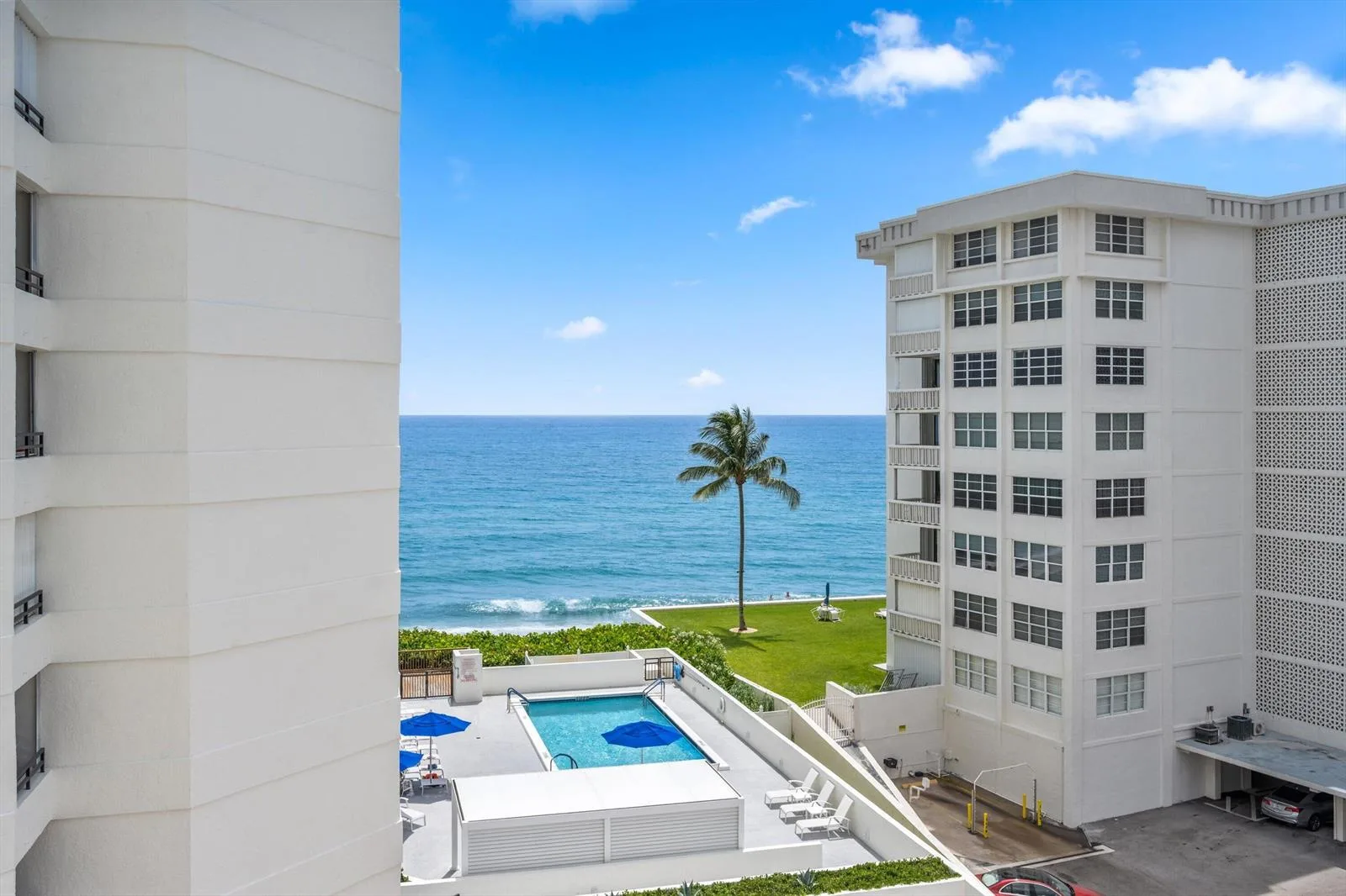 3560 S OCEAN Boulevard # 607, South Palm Beach, FL 33480