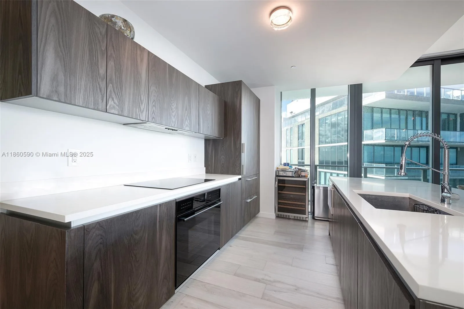 480 NE 31st St # 4807, Miami, FL 33137 photo 6