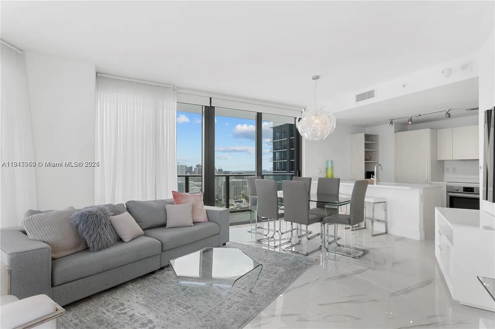 501 NE 31st St # 3006, Miami, FL 33137 photo 4