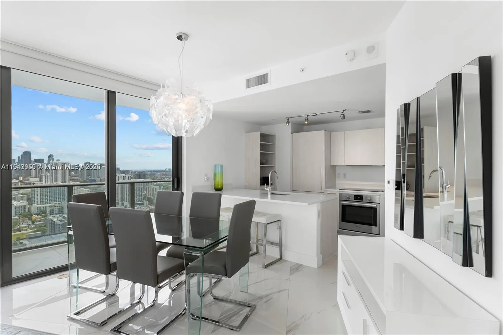 501 NE 31st St # 3006, Miami, FL 33137 photo 8