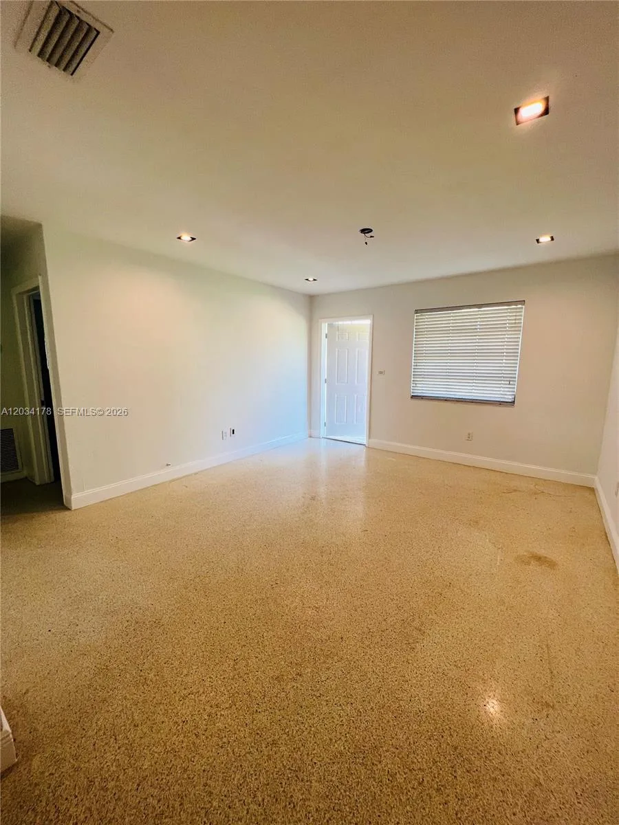 103 SW 80th Ave # 103, Miami, FL 33144 photo 5