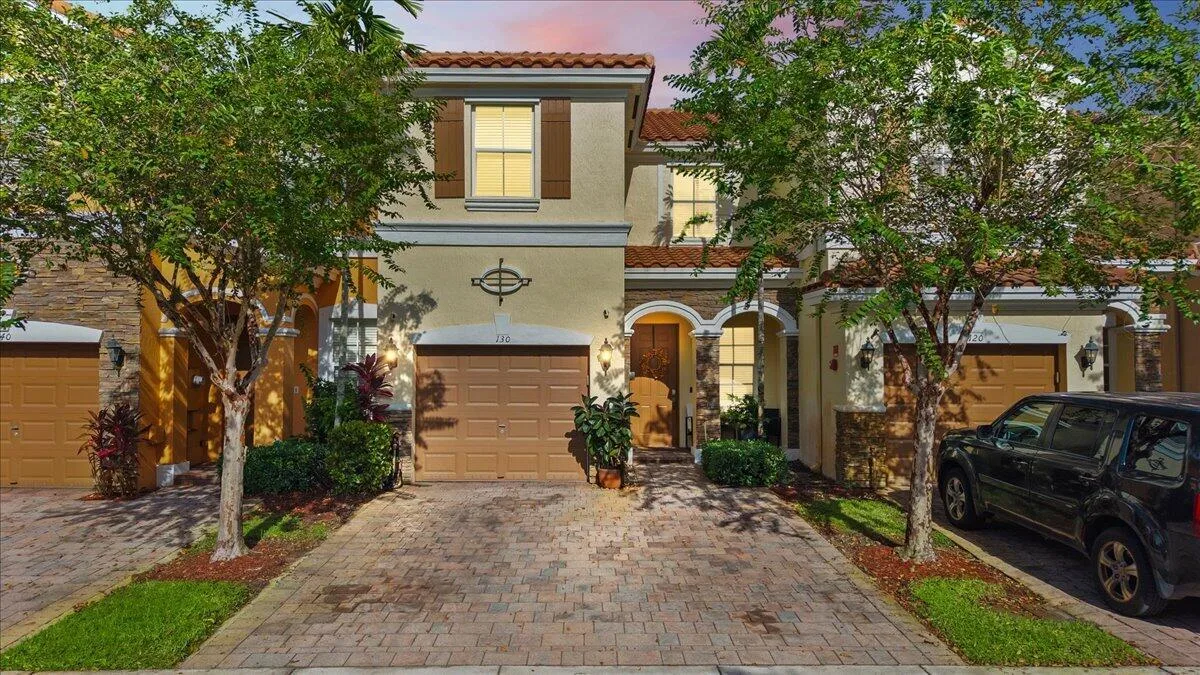 130 EMERALD CREEK Terrace, Plantation, FL 33325