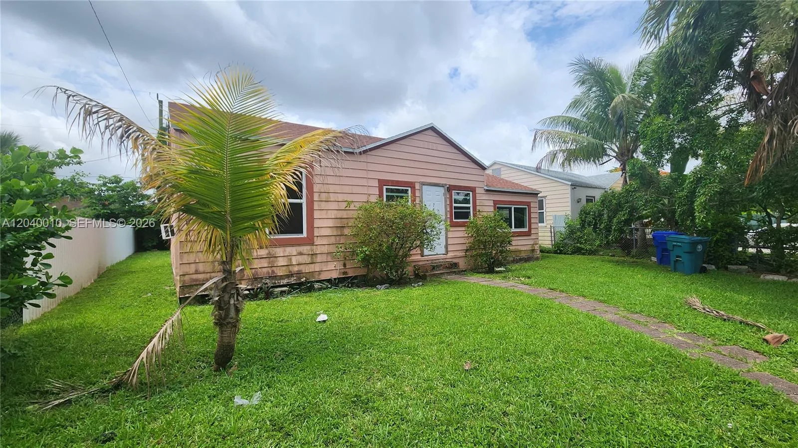 768 NW 65th St, Miami, FL 33150 photo 3