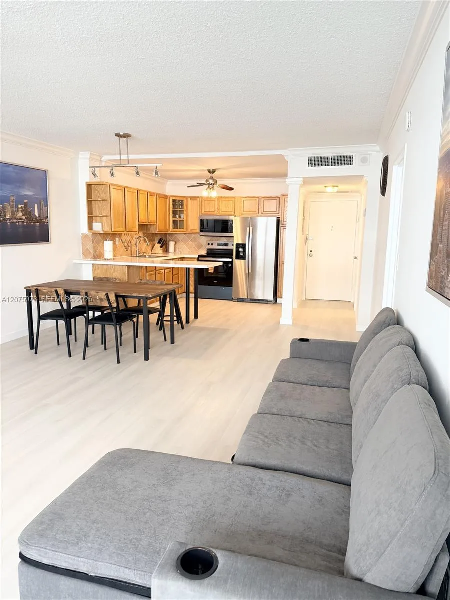 3725 S Ocean Dr # 521, Hollywood, FL 33019 photo 5