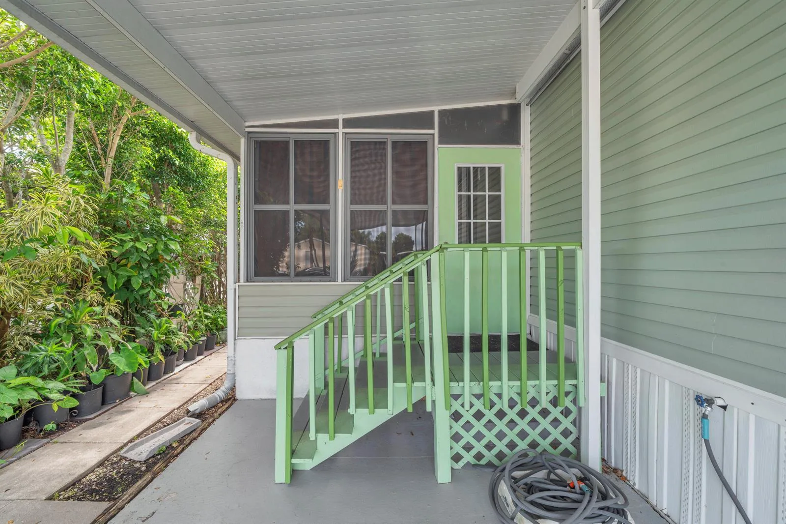 59 Plantation Blvd, Lake Worth, FL 33467 photo 8