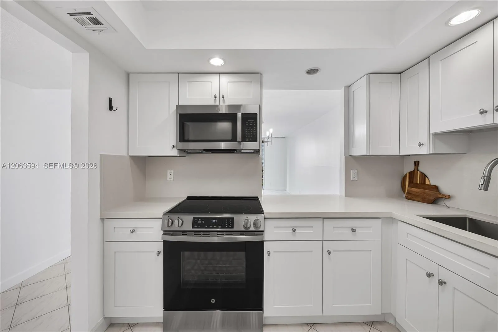 1825 S Ocean Dr # 313, Hallandale Beach, FL 33009 photo 12