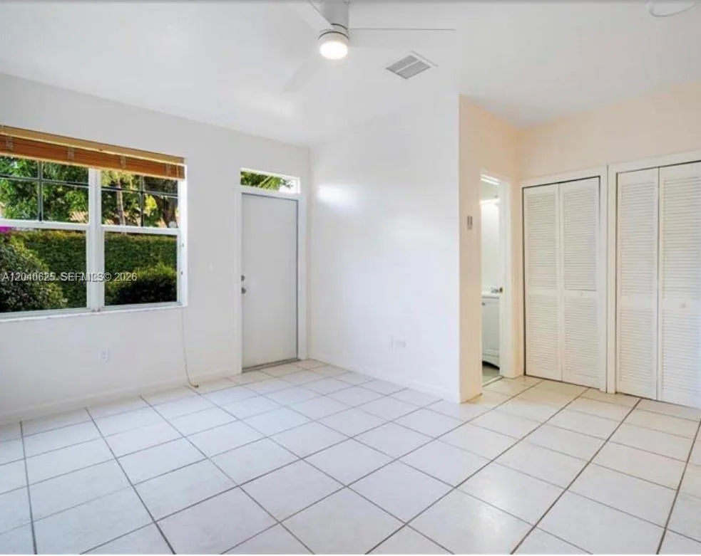 822 Lenox Ave # 5, Miami Beach, FL 33139 photo 2