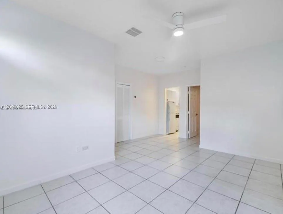 822 Lenox Ave # 5, Miami Beach, FL 33139 photo 3