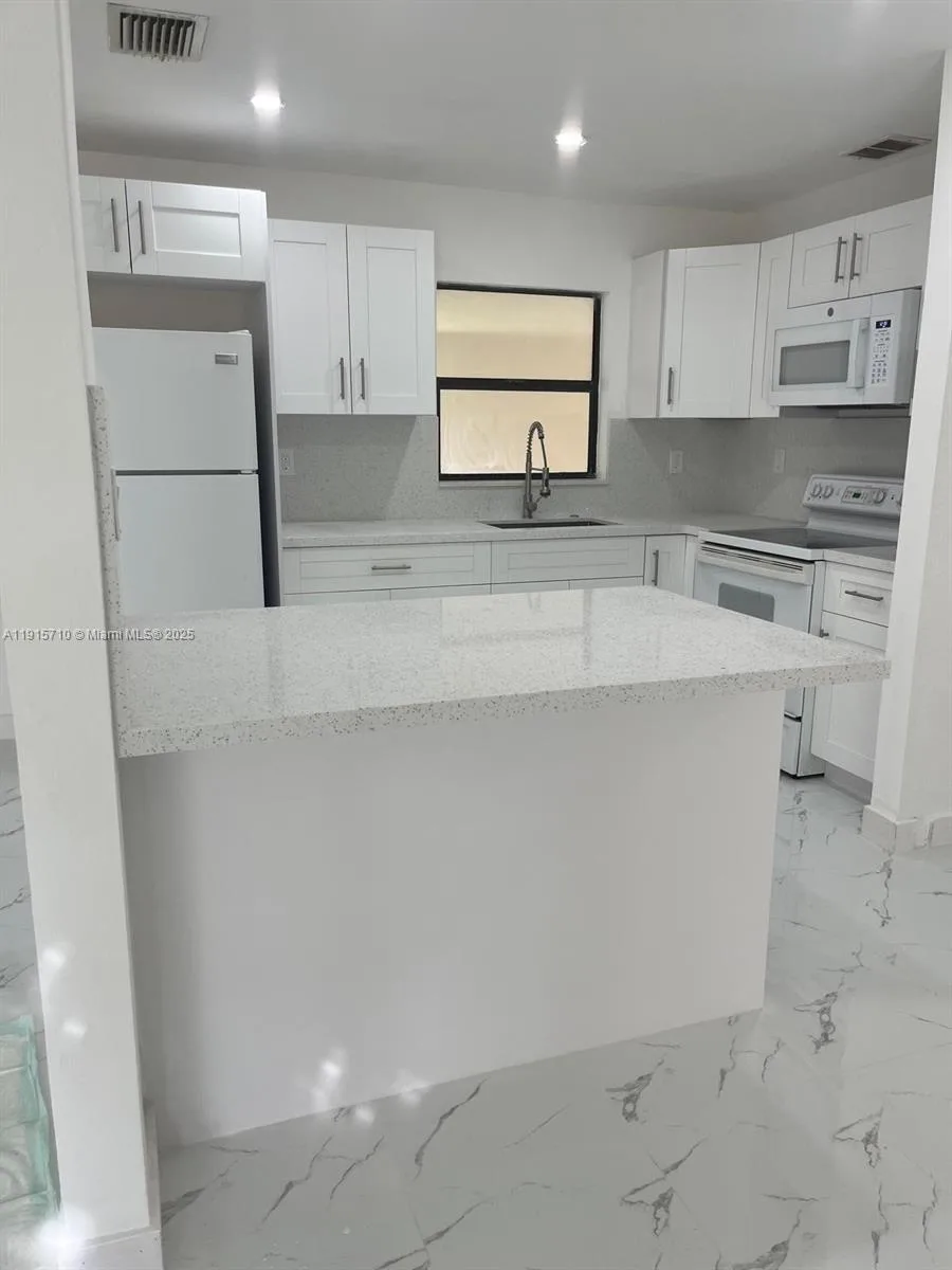 2138 Amstead St, Port Charlotte, FL 33980 photo 2