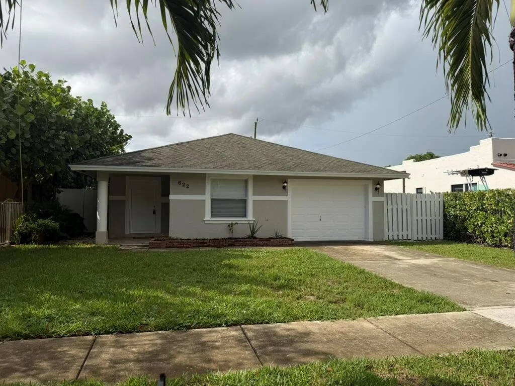 622 LYTLE Street, West Palm Beach, FL 33405