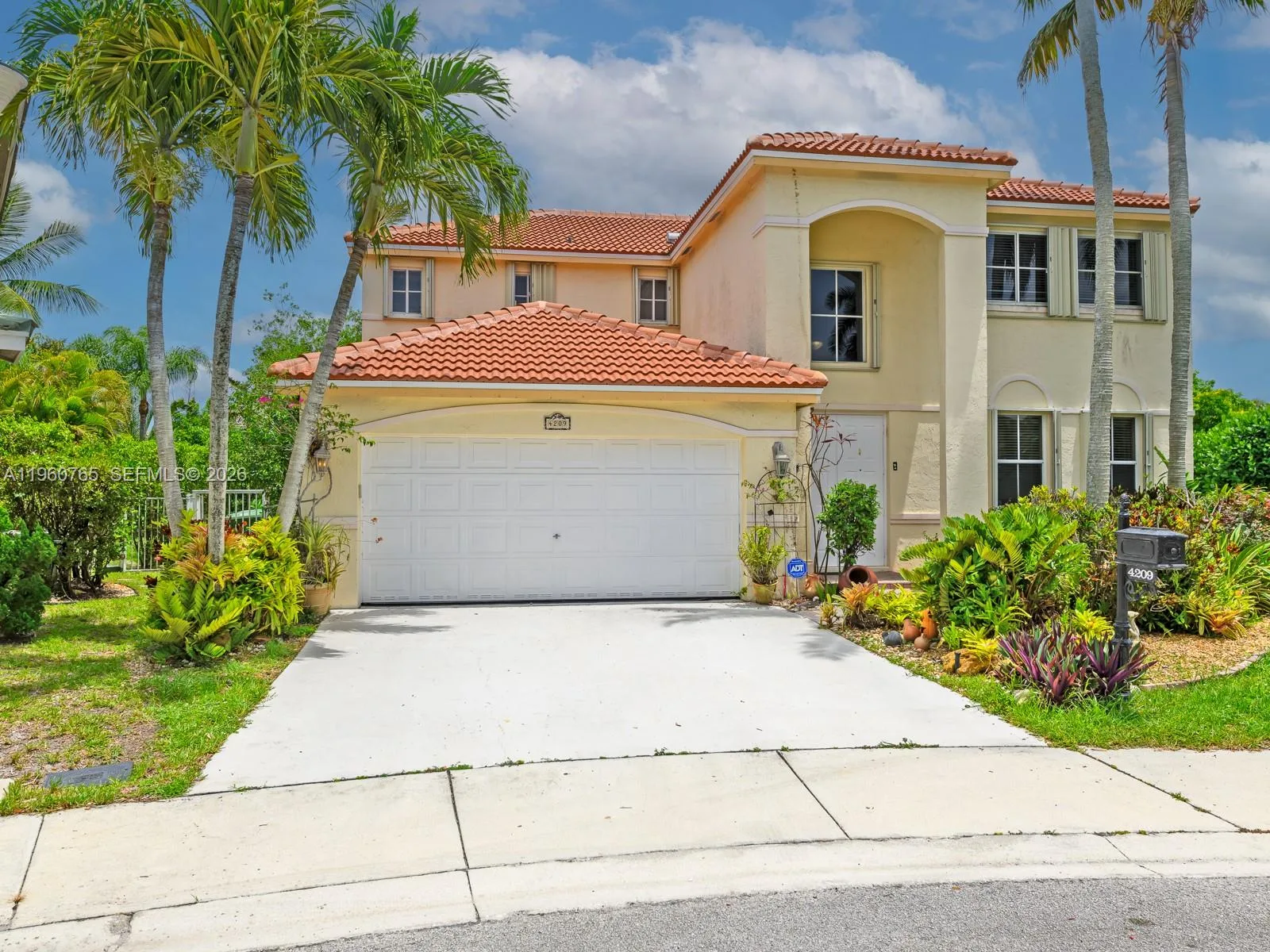 4209 Pinewood Ln, Weston, FL 33331 photo 4