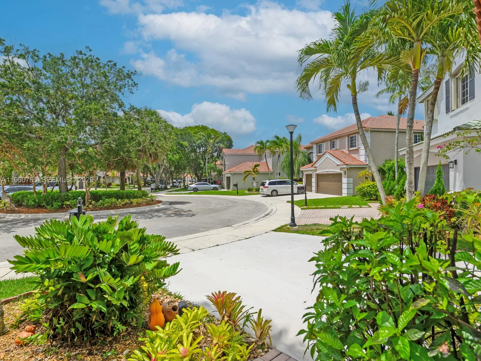 4209 Pinewood Ln, Weston, FL 33331 photo 8