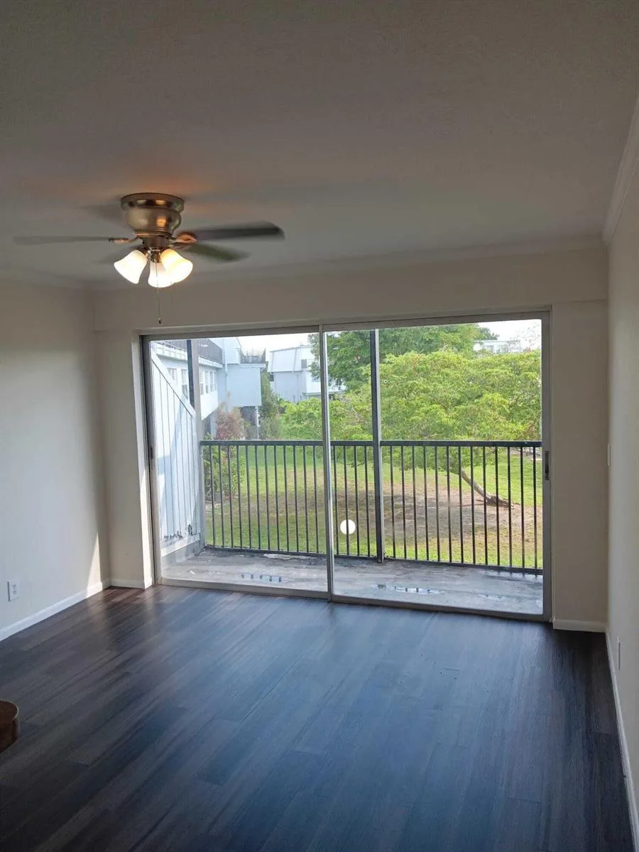 9500 SW 3rd Street # 222, Boca Raton, FL 33428