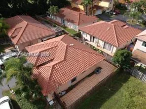 5758 NW 97th Pl, Doral, FL 33178 photo 8