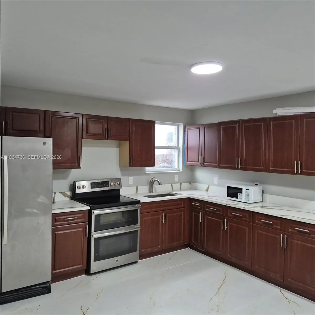 1770 NW 44th St, Miami, FL 33142 photo 4