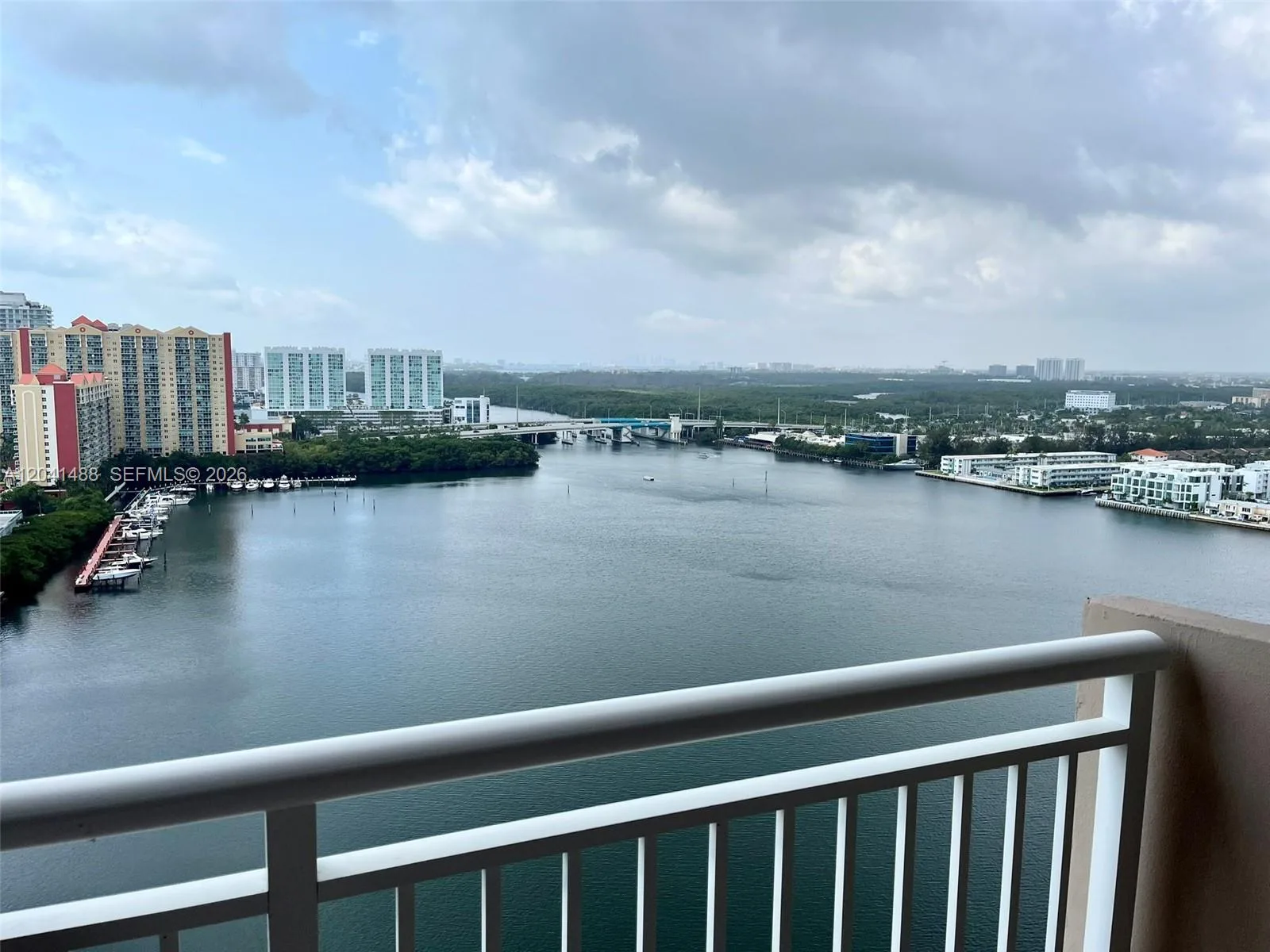 250 174th St # 2301, Sunny Isles Beach, FL 33160