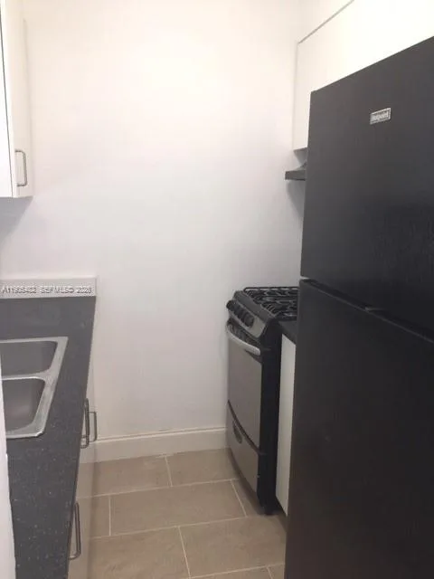 7155 Rue Notre Dame, Miami Beach, FL 33141 photo 12