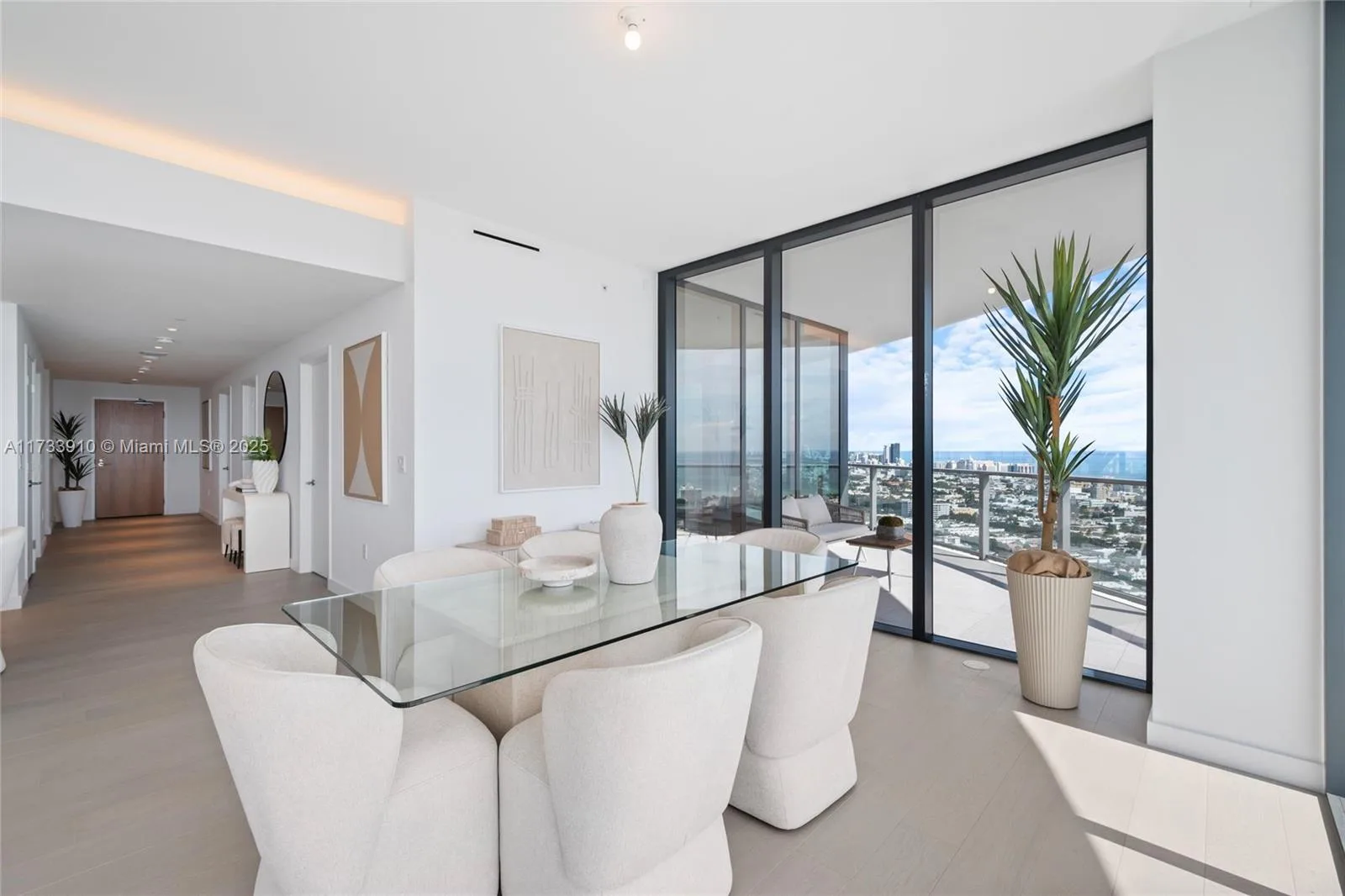500 Alton Rd # 3201, Miami, FL 33139 photo 13