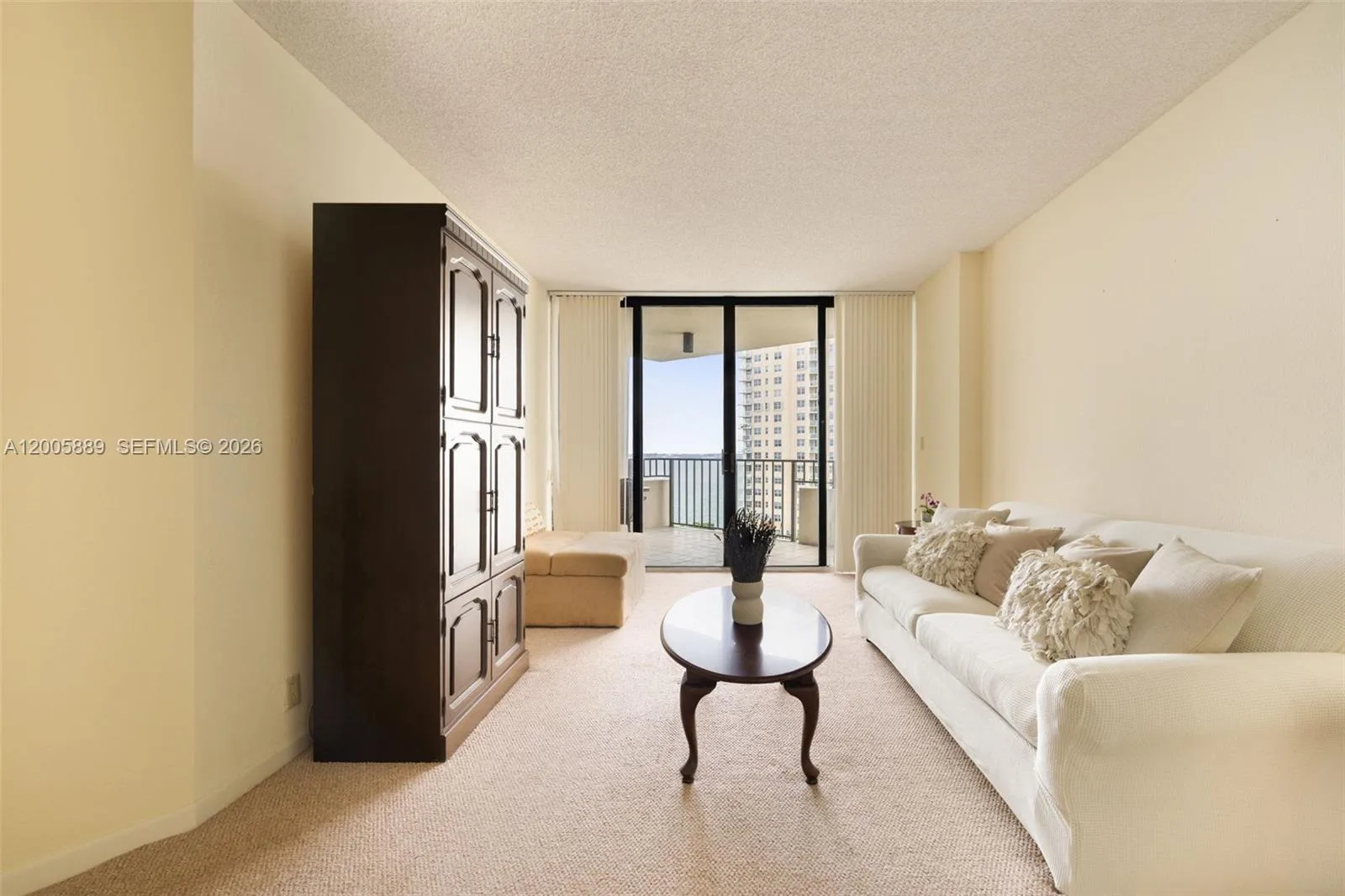 520 Brickell Key Dr # A1001, Miami, FL 33131