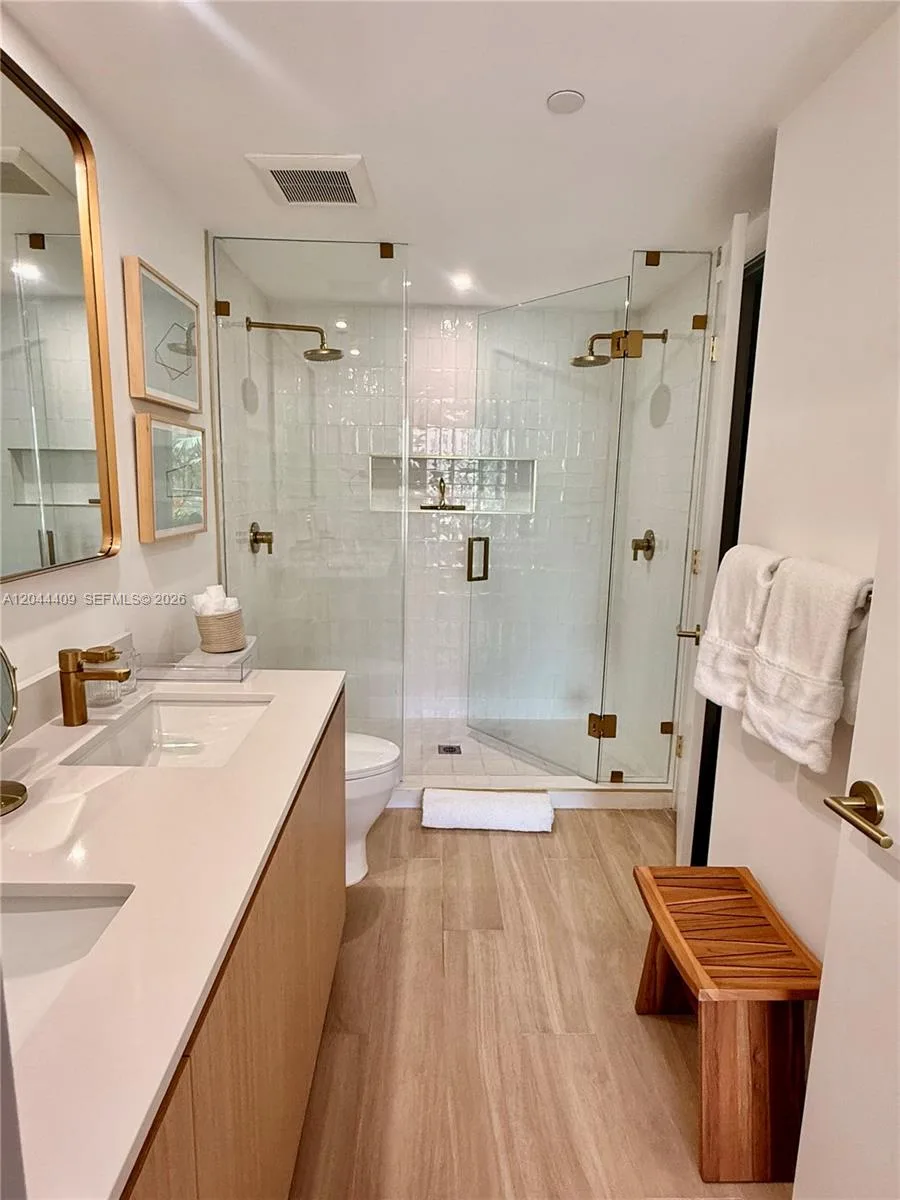 90 NE 32 # 302, Miami, FL 33137 photo 11