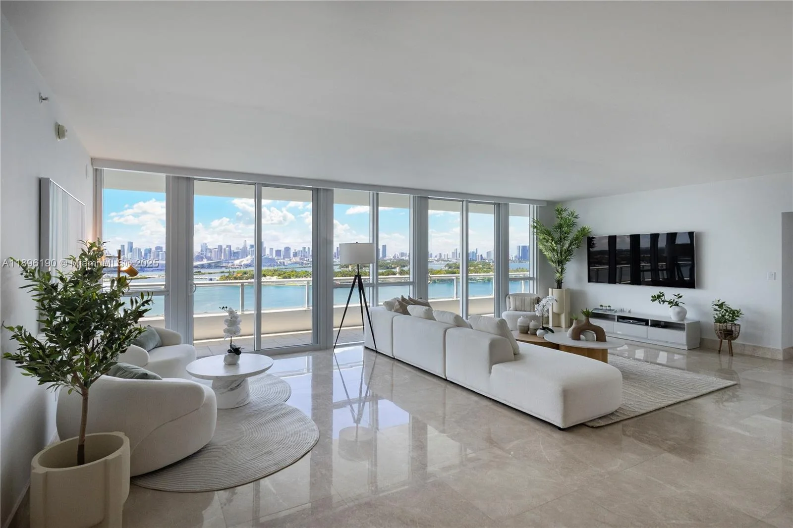 520 West Ave # 1902, Miami Beach, FL 33139 photo 3