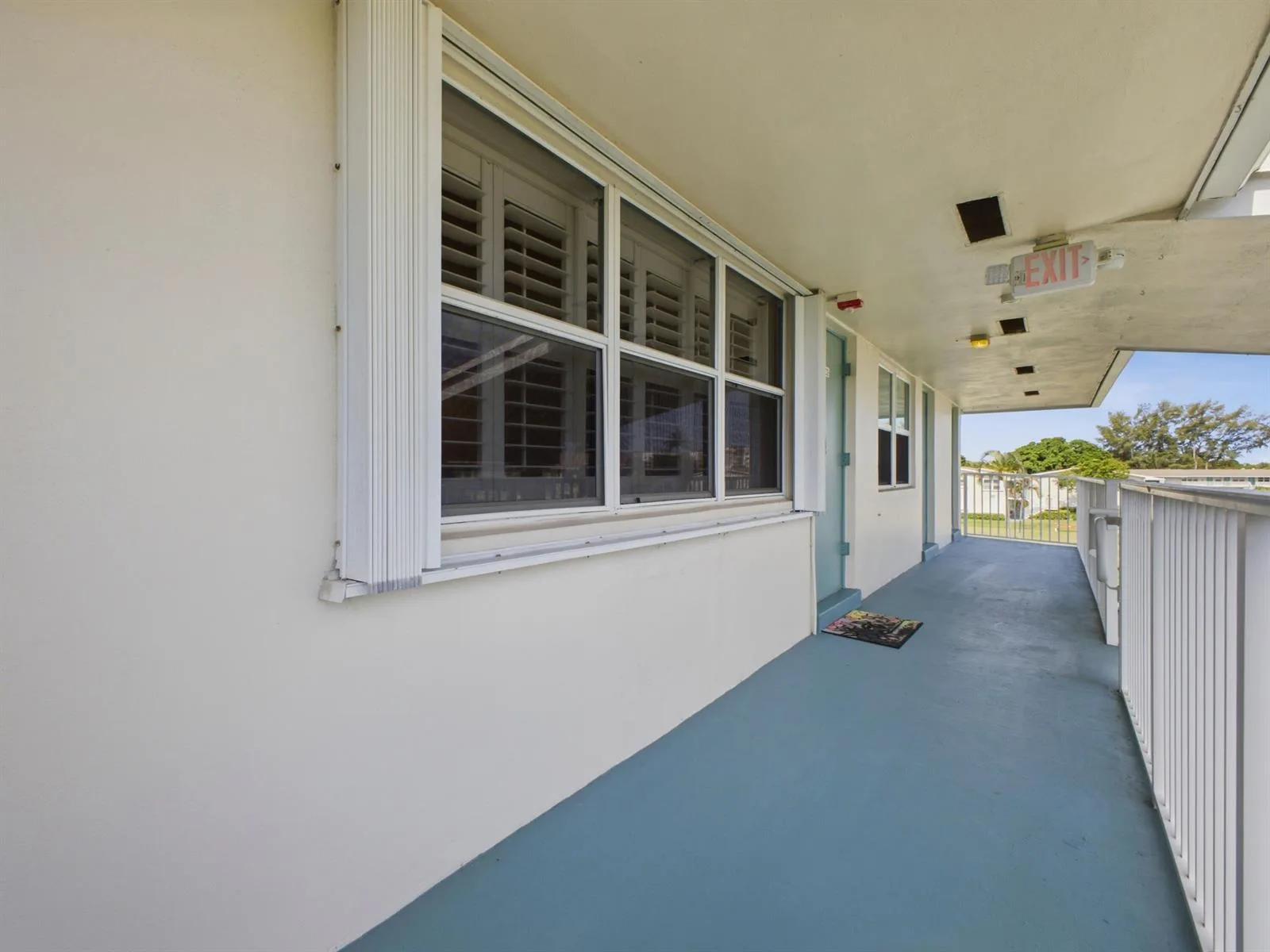 350 Horizons E # 302, Boynton Beach, FL 33435 photo 4