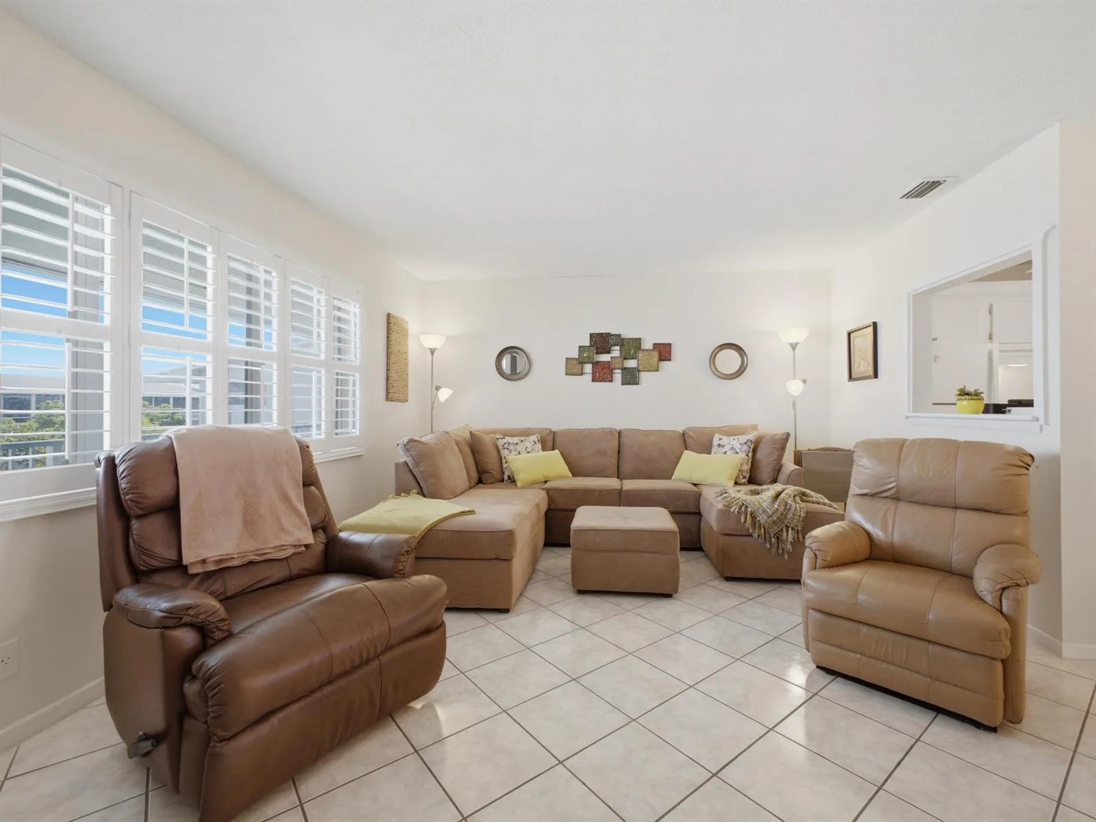 350 Horizons E # 302, Boynton Beach, FL 33435 photo 9