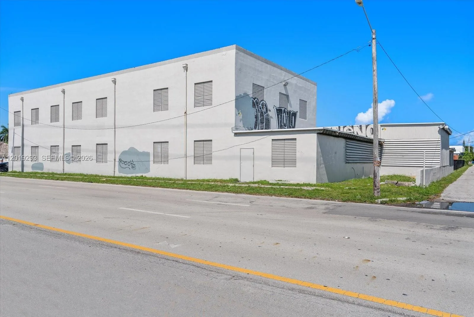 2040 Liberty St, Hollywood, FL 33020 photo 3