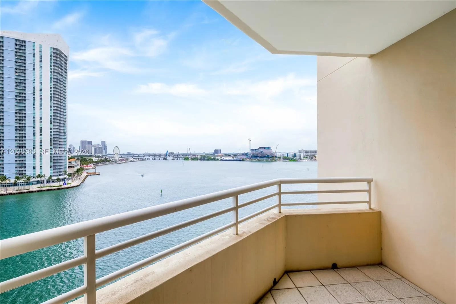 888 Brickell Key Dr # 1010, Miami, FL 33131 photo 10